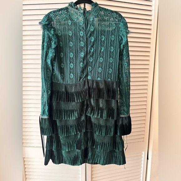 Like new green velvet lace dress - Picture 2 of 5